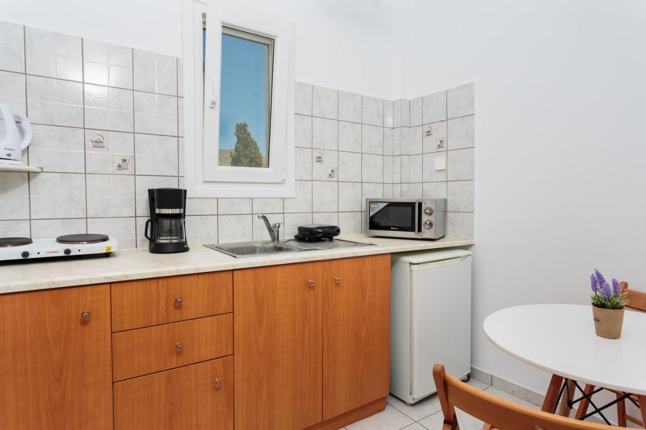 Tzane Studios & Apartments - Steps Away From Golden Beach Chrisi Akti  Ngoại thất bức ảnh