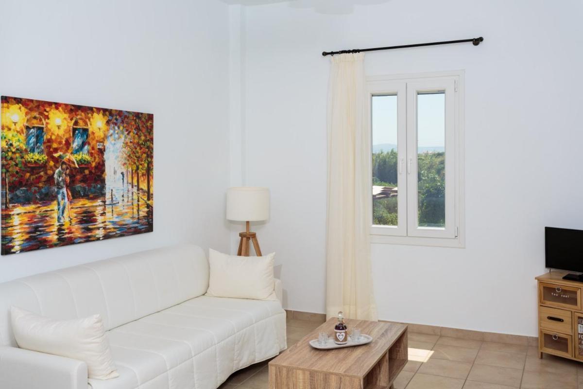 Tzane Studios & Apartments - Steps Away From Golden Beach Chrisi Akti  Ngoại thất bức ảnh