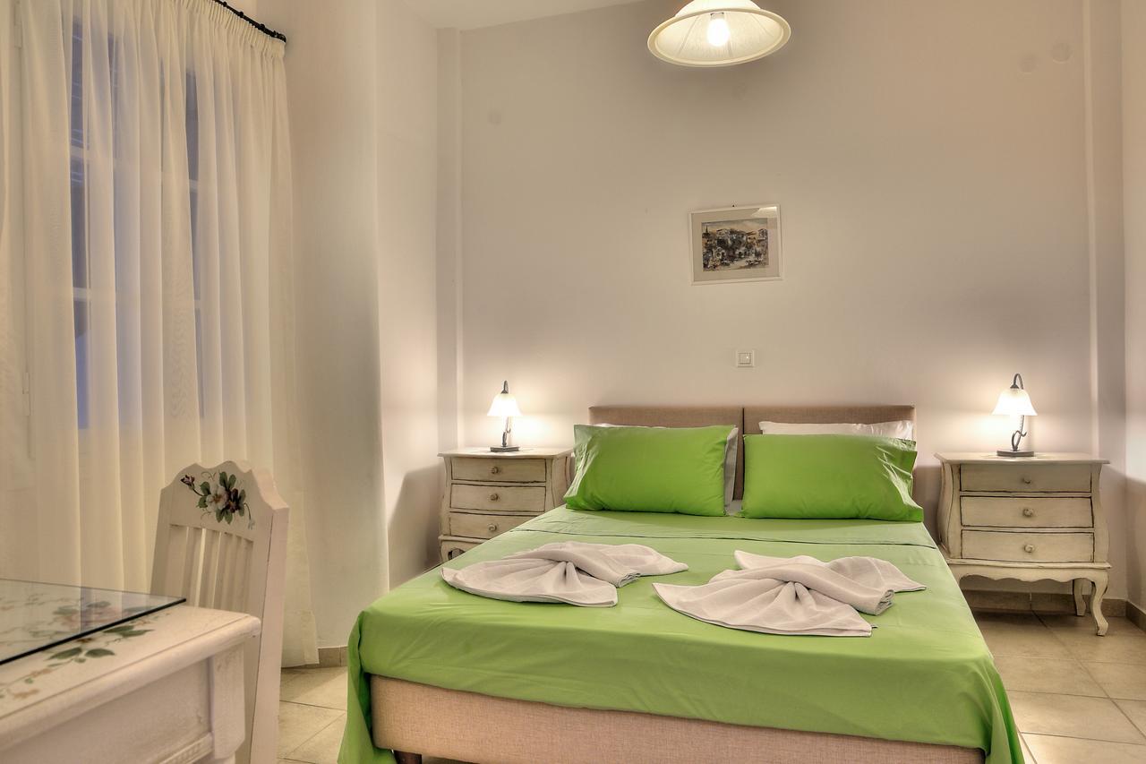 Tzane Studios & Apartments - Steps Away From Golden Beach Chrisi Akti  Ngoại thất bức ảnh